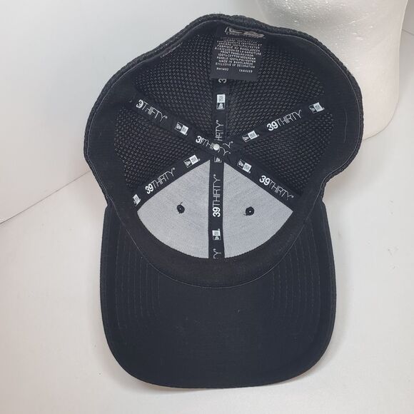 New Era San Francisco 49ers Blackout 9FIFTY Fitted Sz XL Football Cap Hat Cali - Picture 8 of 8